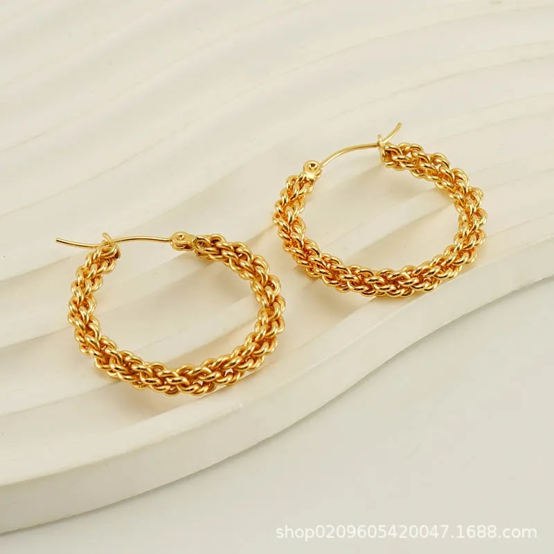 

High-end Titanium Steel Autumn New Temperament Internet Celebrity Earrings Female Personality Exaggerated Twist Earrings Earring