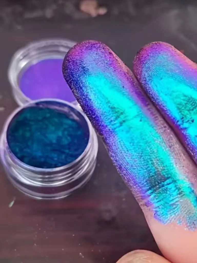 High-gloss Body Glitter and Shimmer, Suitable for Women, Festive Items.