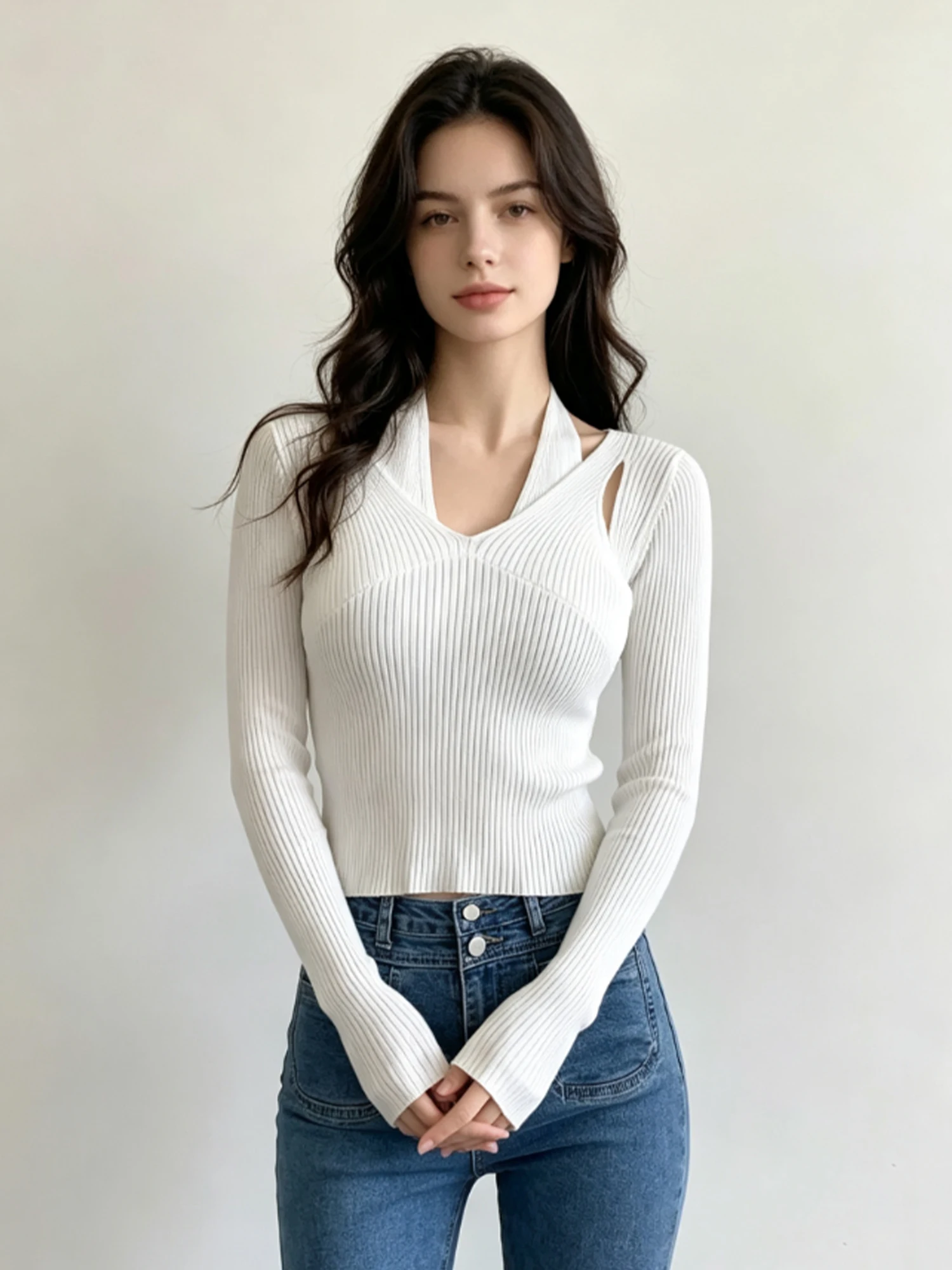 Women's White T-Shirt Y2K Gyaru Long Sleeve V-Neck T-Shirt Fashion Vintage Korean style Slim Halter Neck Basic Tee Top for Women
