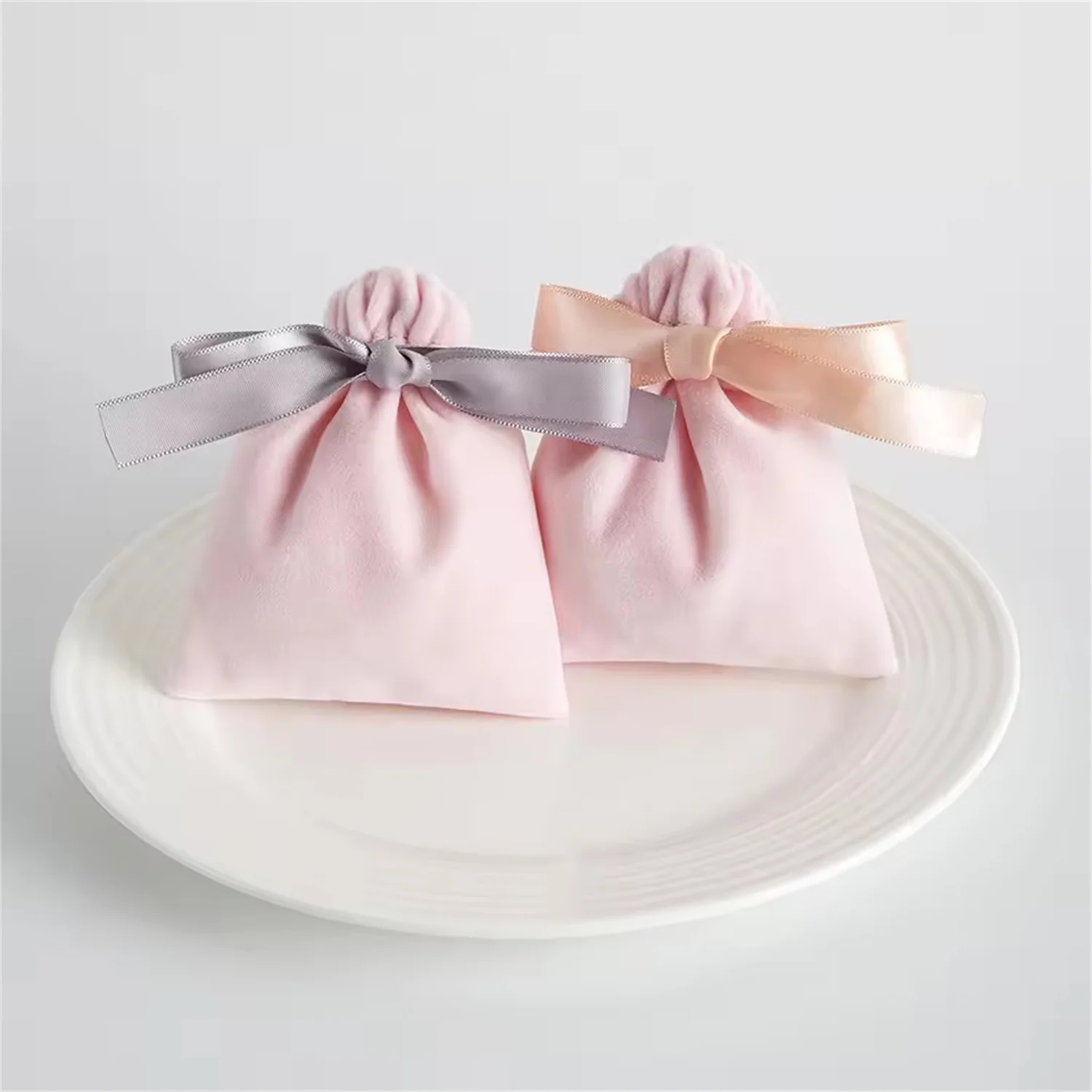 

5pcs Bulk Pink 7x9cm Jewelry Velvet Ribbon Bags For Wedding Travel Candy Drawstring Dust Pouches Gift Display Packing Storage