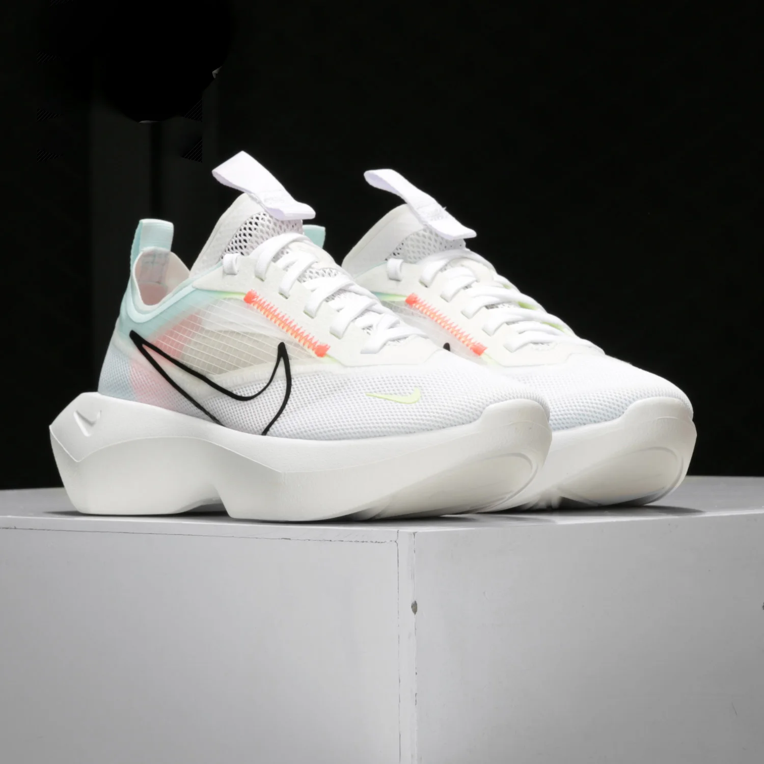 

Nike Authentic VISTA LITE Women's Breathable Platform Dad Shoes CI0905-102