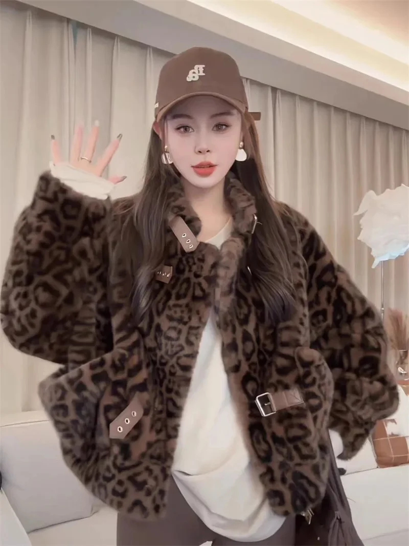 2024 Winter New Faux Mink Fur One-piece Jacket Women Short Stand Up Collar Leopard Print Fashionable And High-end Thick Jacket