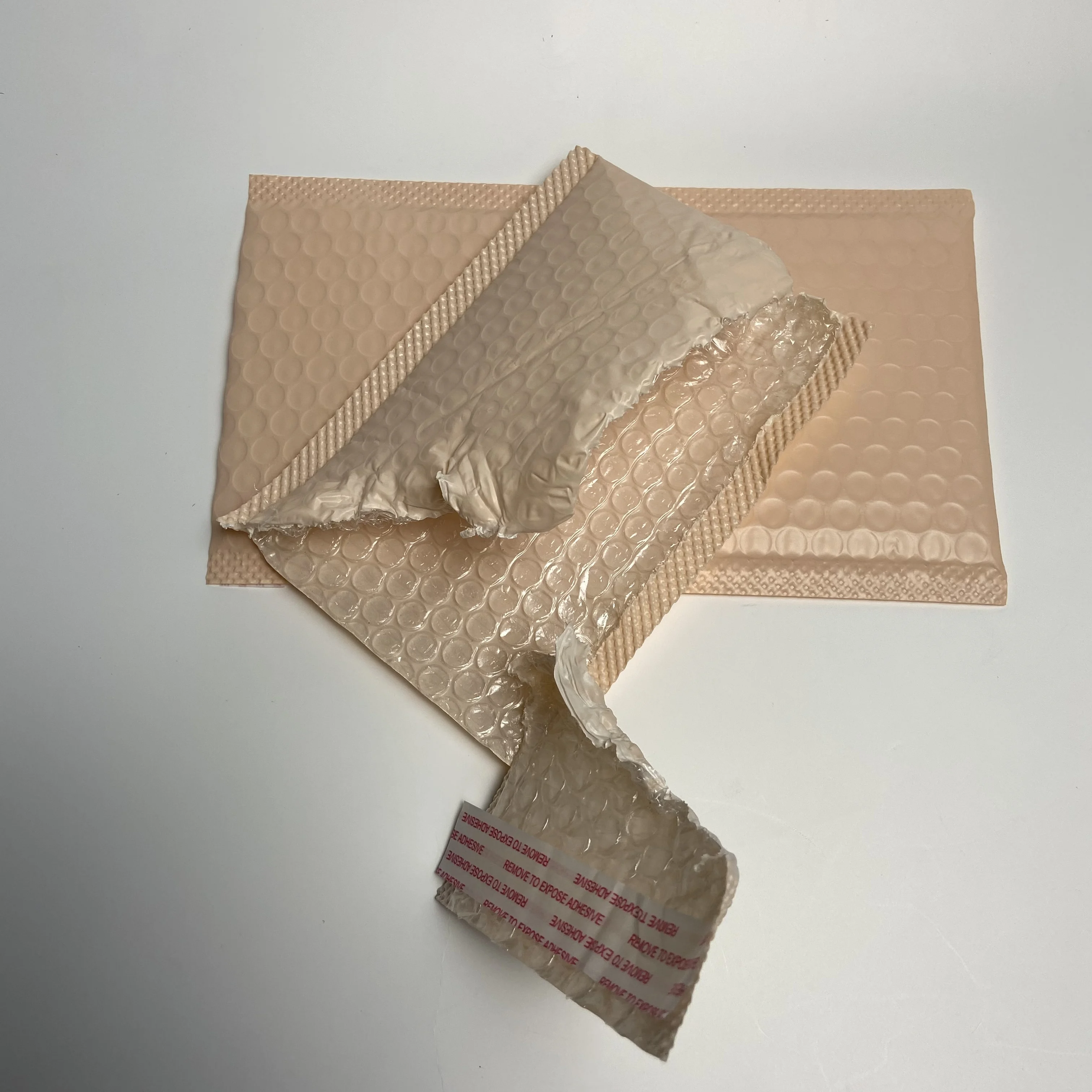 10 Buah Tas Pengiriman Warna Nude Mailer Gelembung Tas Kemasan Segel Mandiri Kemasan Amplop Empuk untuk Usaha Kecil