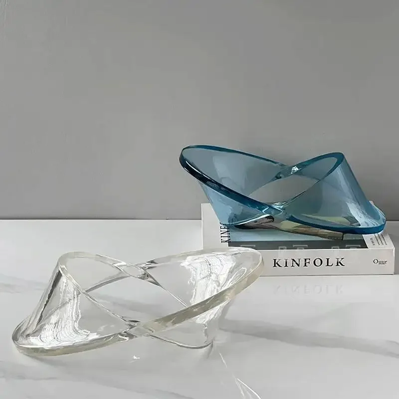 Transparent Acrylic UFO Geometric Hollowed-out Decorative Item Abstract Handicrafts Decorative Figurines Home Decoration