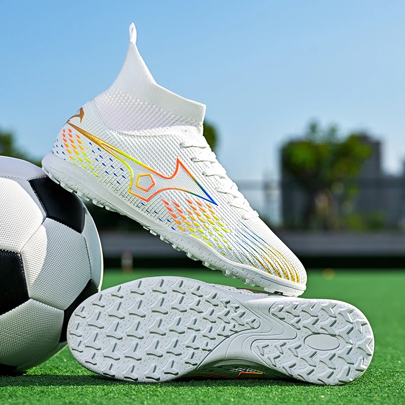 

Men Football Boots White Professional Waterproof High Quality High Women Soccer Shoes Youth Outdoor Anti-slip Football Sneakers