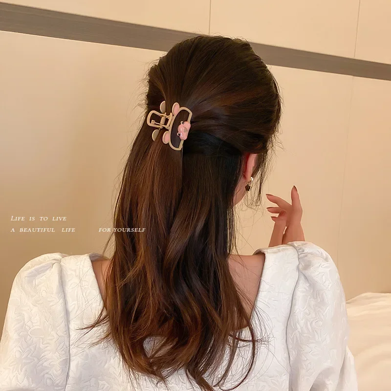 Hello Kitty Women Hair Claw Back of Head Metal Hair Clips Cartoon Cute Girl Headdress Hairpins Styling Tools Hair Accessories