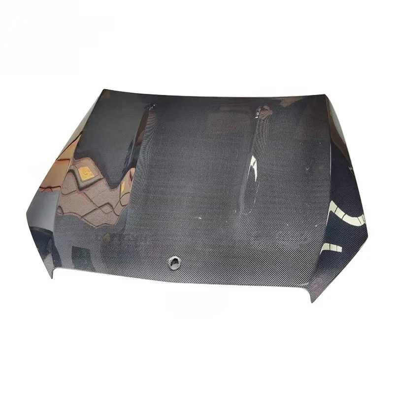

High Quality Vented Carbon Fiber Front Engine Hood Fit C-Class W205 C63 C63S 2015-2021