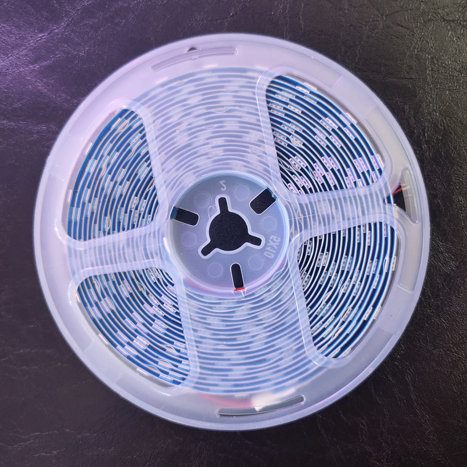 Tira de luces Led de luz roja, 5M, 24V, 300Led, Flexible, Smd 5050, lámpara no impermeable para el hogar, pasillo, muebles, árbol de Navidad