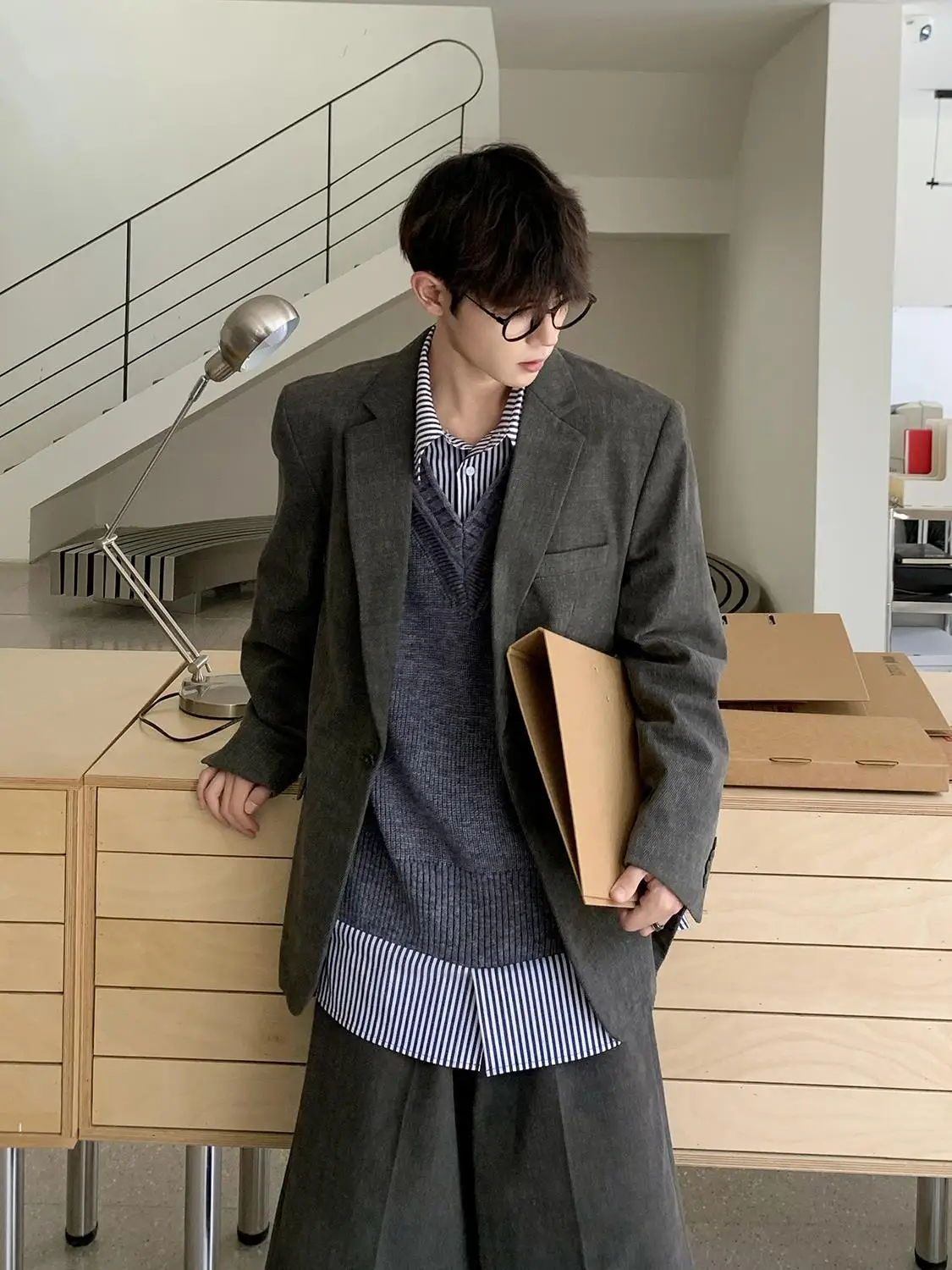 

Мужской свободный крой, полосатый лоскутный трикотаж, повседневный универсальный длинный свитер свека, корейский Sle, осень-зима, Новое поступление