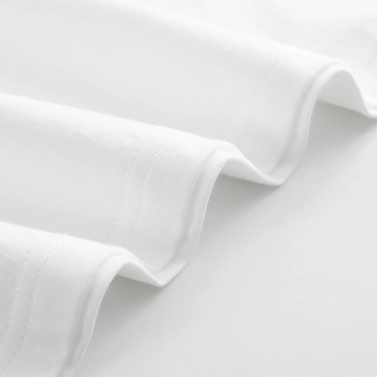 تي شيرت Green Lucky Mama للسيدات برسومات 180 جرام من القطن برقبة دائرية وأكمام قصيرة تي شيرت كاجوال صيفي للارتداء اليومي