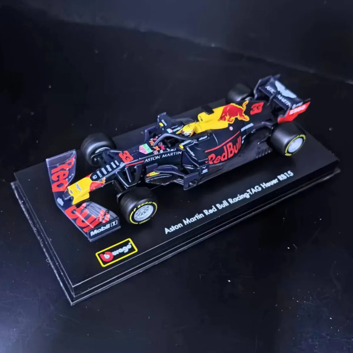 Bburago RedBull RB15 limitado # Modelo de coche 33 Max F1 con escaparate, escala 1:43, figura coleccionable en miniatura de carreras de Fórmula 1, juguete