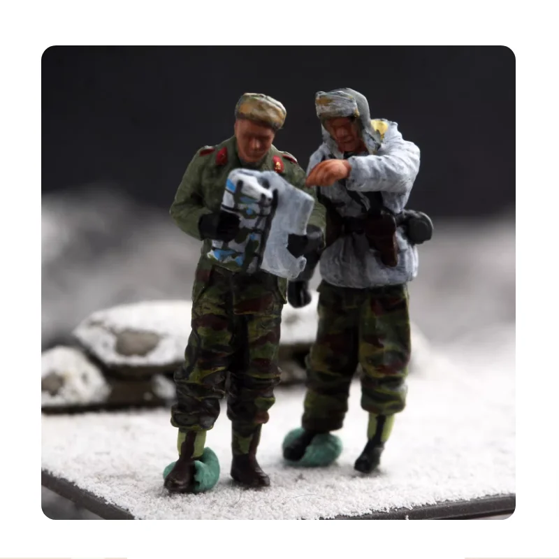 

Масштабная модель 1:72 из смолы: Немецкие зимние полевые командиры и десантники-2, подходят для сцен с танками, коллекционные, декоративные, для демонстрации.