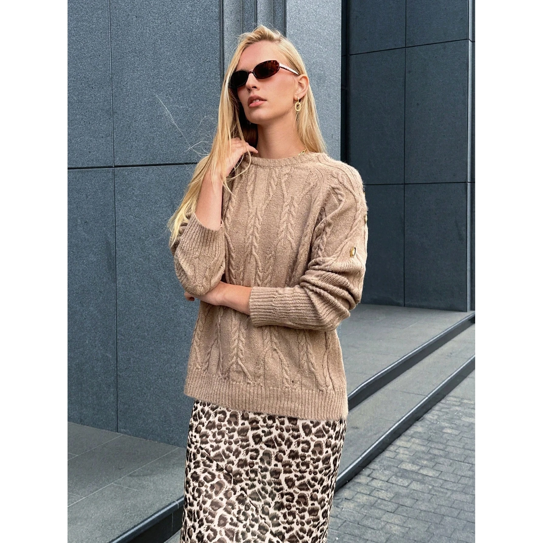 

Вязаный вязаный свитер цвета хаки, пуговицы, ажурный верхний свитер, винтажный модный длинный свек, круглый, свободный женский свитер