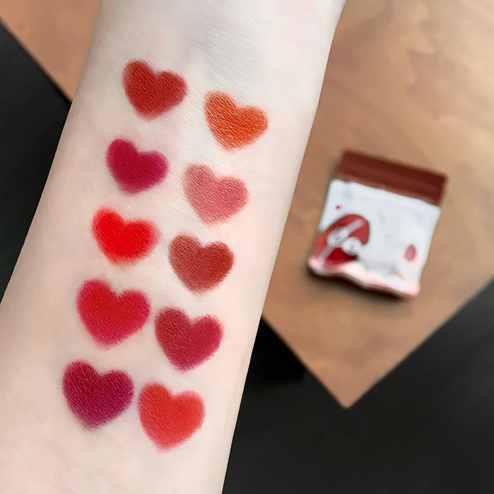 10-farbiges Kapsel-Lippenstift-Set mit natürlich lang anhaltenden matten Mini-Lippenstiften und Lipgloss