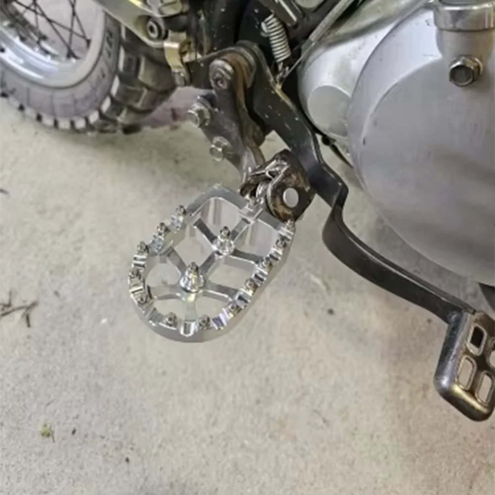 Für YAMAHA Tenere XT600 XT 600 E XTZ XT600Z XTZ600 XT600E Ténéré Motorradzubehör Fußrasten Fußstützen Pedale – Detail 2