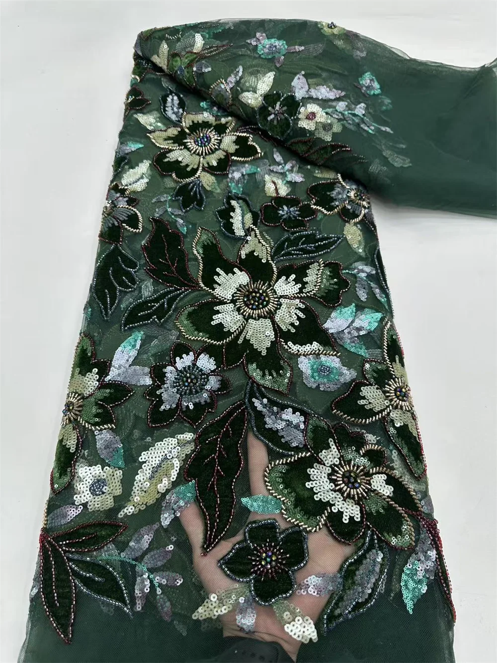 

Luxury Velvet Lace Fabric 2025 High Quality Lace African Fabric 5 Yard Embroidery Green Velvet Dress Fabric For Wedding A1260-1