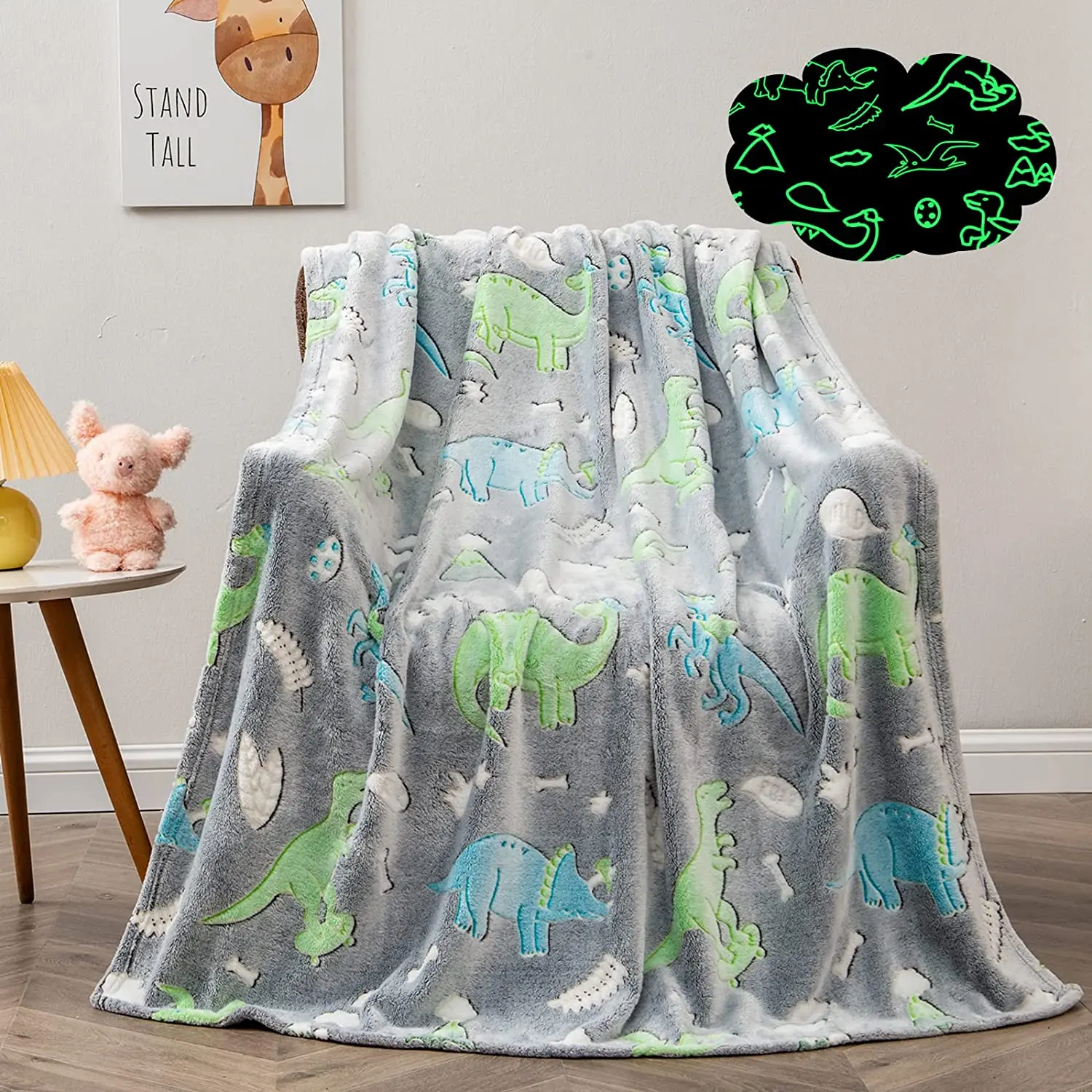 1pc Luminous Blanket Flannel Cartoon Pattern Office, Children\'s Nap Blanket Comfortable And Soft