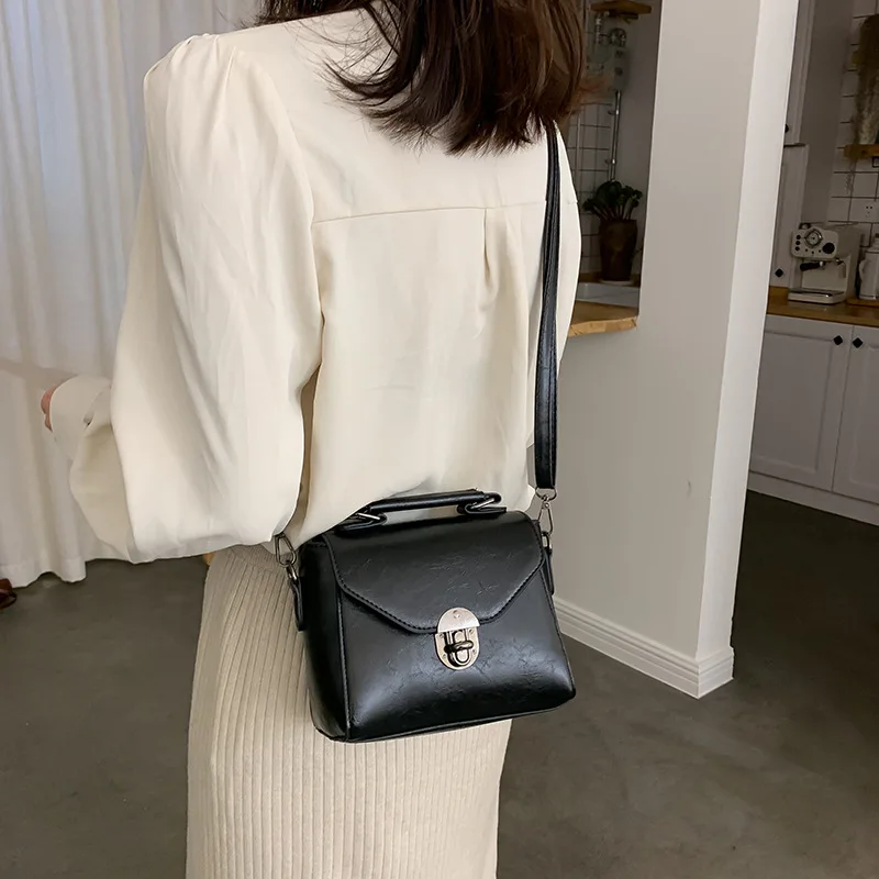 Small Square Bags For Women Fashion Solid Color Designer Crossbody Shoulder Bag Vintage PU Leather Handbags Female Bag Bolsa