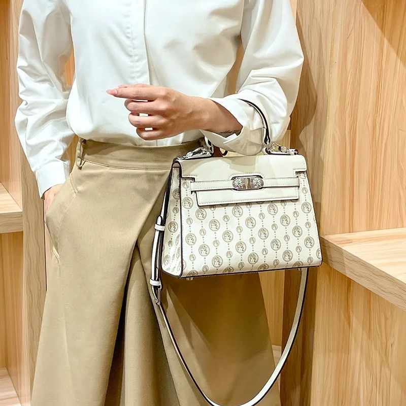 

Brand women's handbag 2026 new high-end texture retro large capacity designer light luxury shoulder crossbody bag fashionable