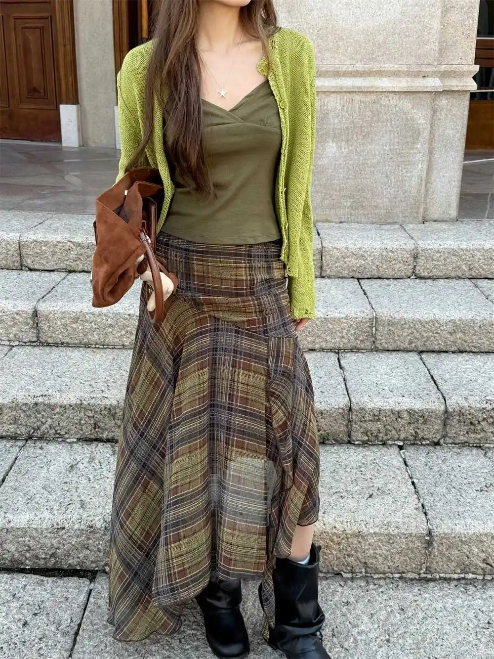 Women's Midi Skirt Kpop Plaid Irregular Skirt 2000s Aesthetic Party Goblin Core Design Preppy Style Korean Vintage Tide Harajuku