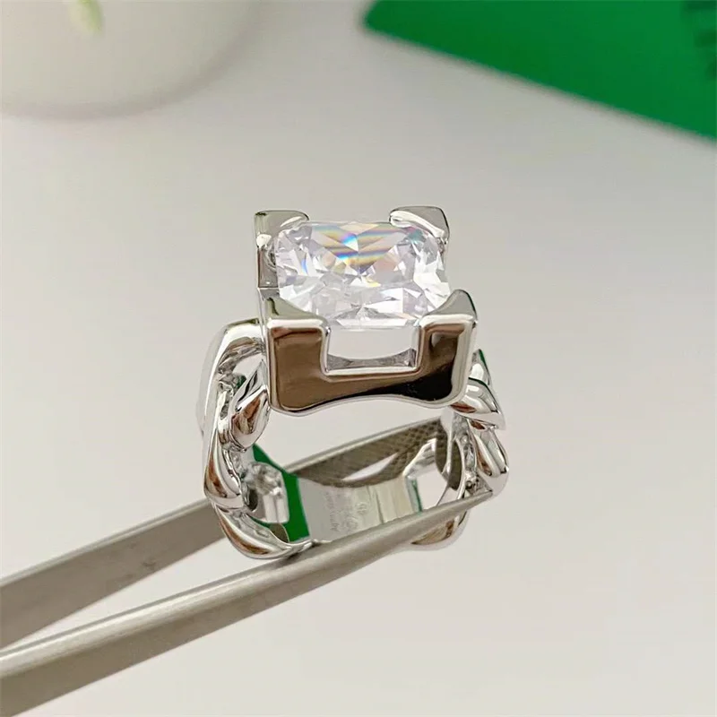 Trend Famous Brand Designer Exaggerated Glass Square Big Silver Chain Ring FOR Women Men Luxury Jewelry Runway Goth Boho