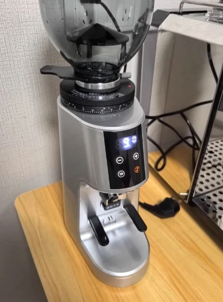 Electric Bean Grinder Italian Quantitative Coffee GrinDer Coffee Bean GriNder Automatic GrindeR