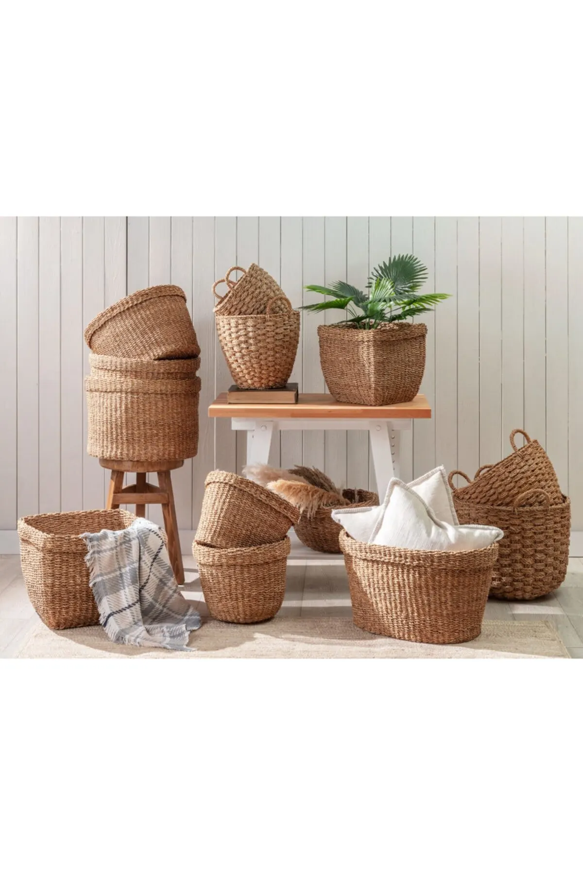 Large Wicker Basket, hand-made bamboo storage basket snack wicker Rattan Seagrass belly garden flower pot basket finishing box