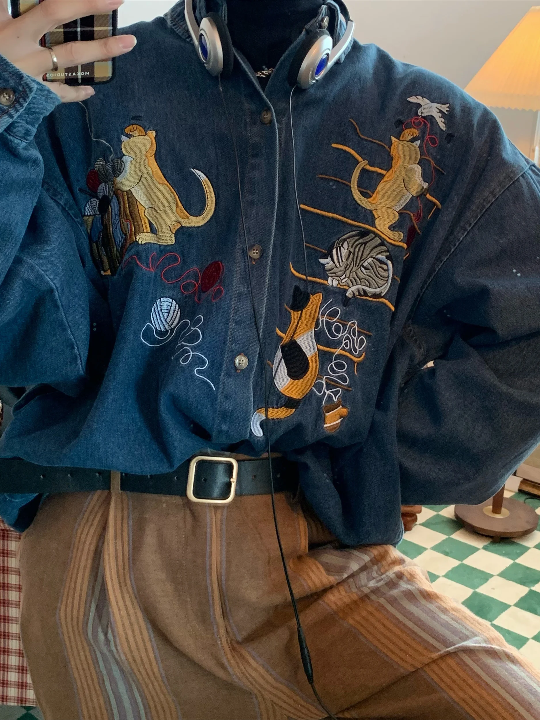 

Retro Embroidery Oversize Denim irt Vintage Sle Women's Loose Fit Long Sve irt Autumn Faion Outerwear Coat