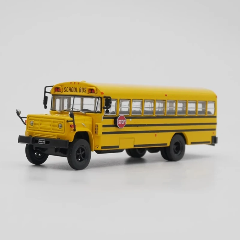 

IXO Diecast 1:72 Scale GMC School Bus Alloy Car Model Finished Product Simulation Toy Collection Gift Static Model Display