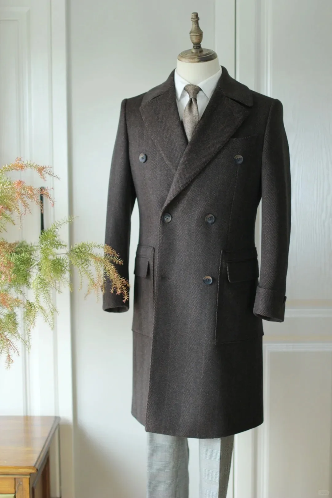 

Autumn Winter Men's Tweed Herringbone Coat Retro Slim Fit Trench Coat Warm Windproof Prom Wedding Groom Tuxedos Set Brown Blazer