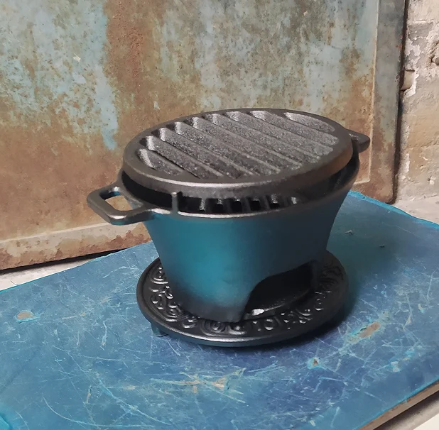 Mini Cast Iron Charcoal BBQ Grill Barbecue Buffet One Person Portable Heating Small Brazier Cooking Tea Coffee Boiling Water Sto