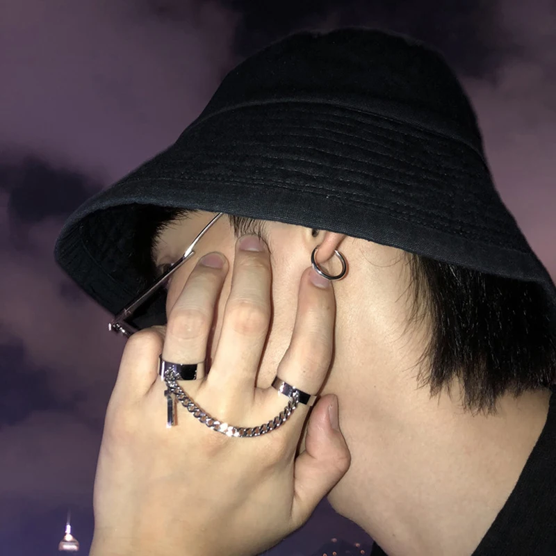 Retro Chain Connected Cross Ring Punk Gothic Rock Hip Hop Adjustable Open Ring Handmade Unisex Designer Jewelry Accessories Gift