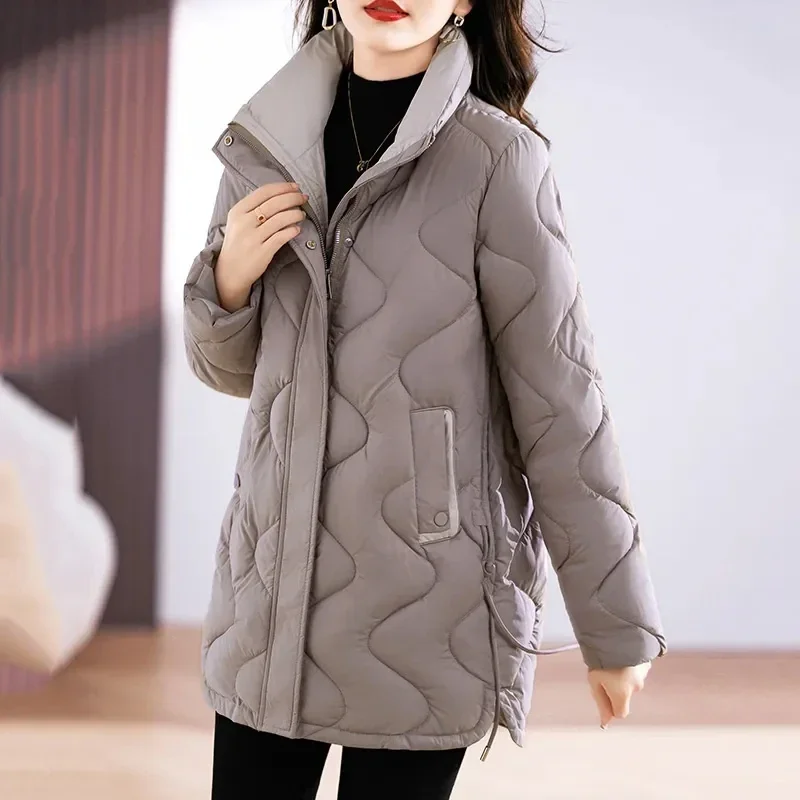 Nueva chaqueta de invierno de longitud media con cuello levantado, Parkas para mujer, abrigo de algodón para mujer, chaquetas informales gruesas y cálidas a prueba de viento Z659