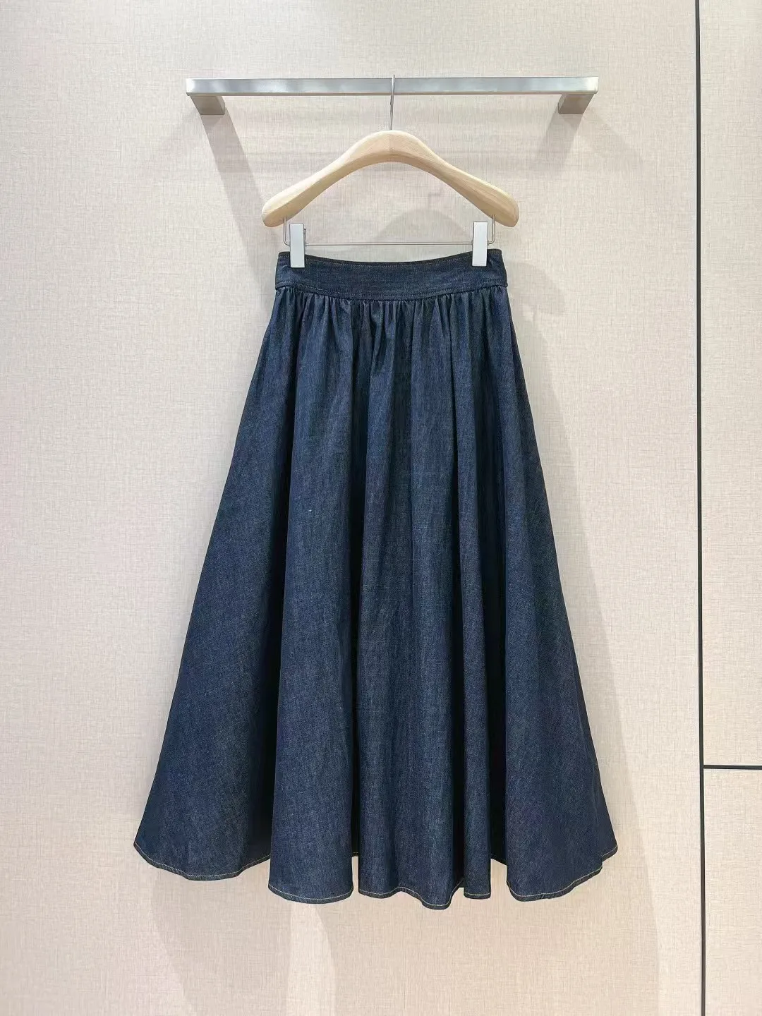 High end customized women's versatile denim half skirt