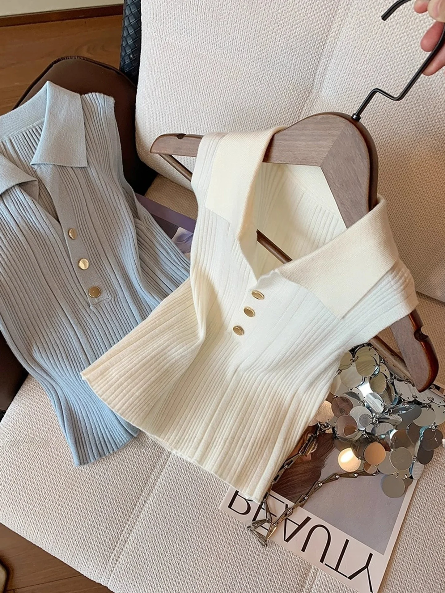 Chaleco de punto suave y cómodo para mujer, Top de Svel, Color puro, versátil, detalle de botones, para ir al trabajo, diseño de verano