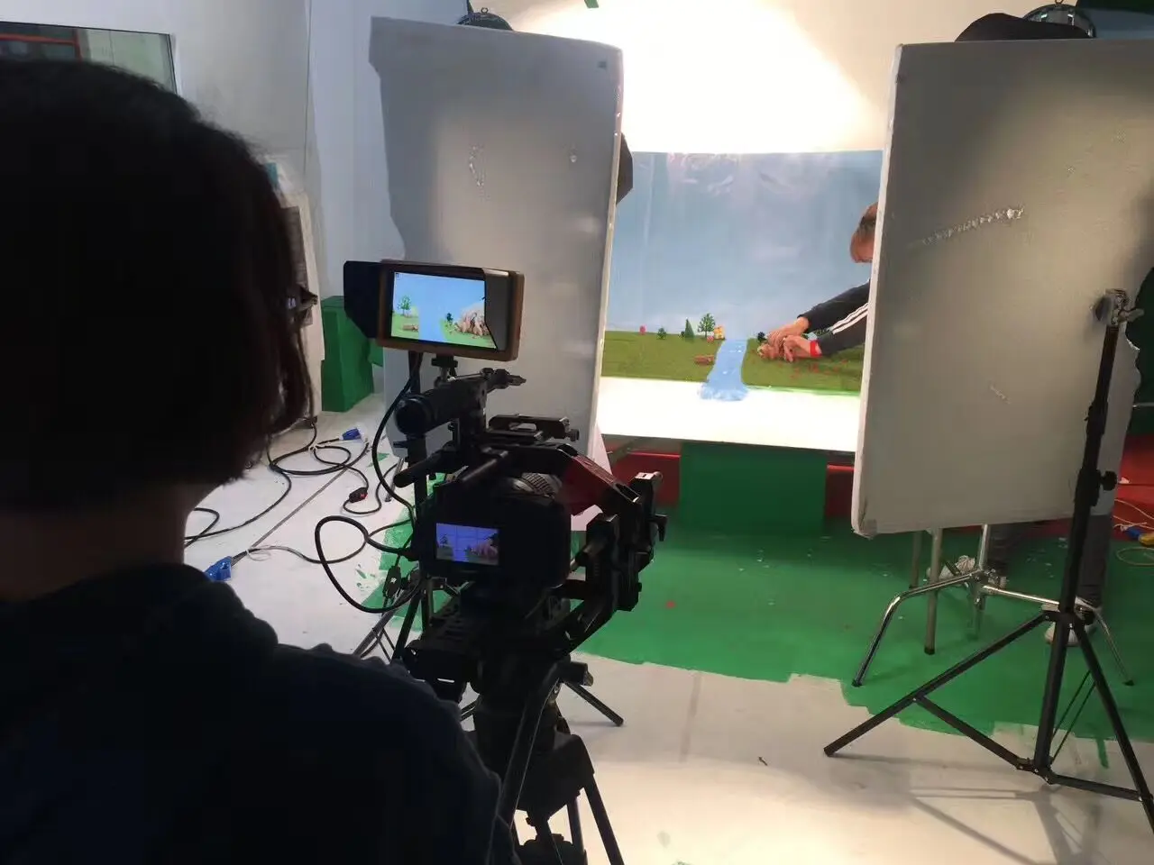 กล้อง Field Monitor โลหะ 5.5 นิ้วกล้อง HD SDI HDMI Video Monitor พร้อม SDI เป็น HDMI Cross Conversion Function