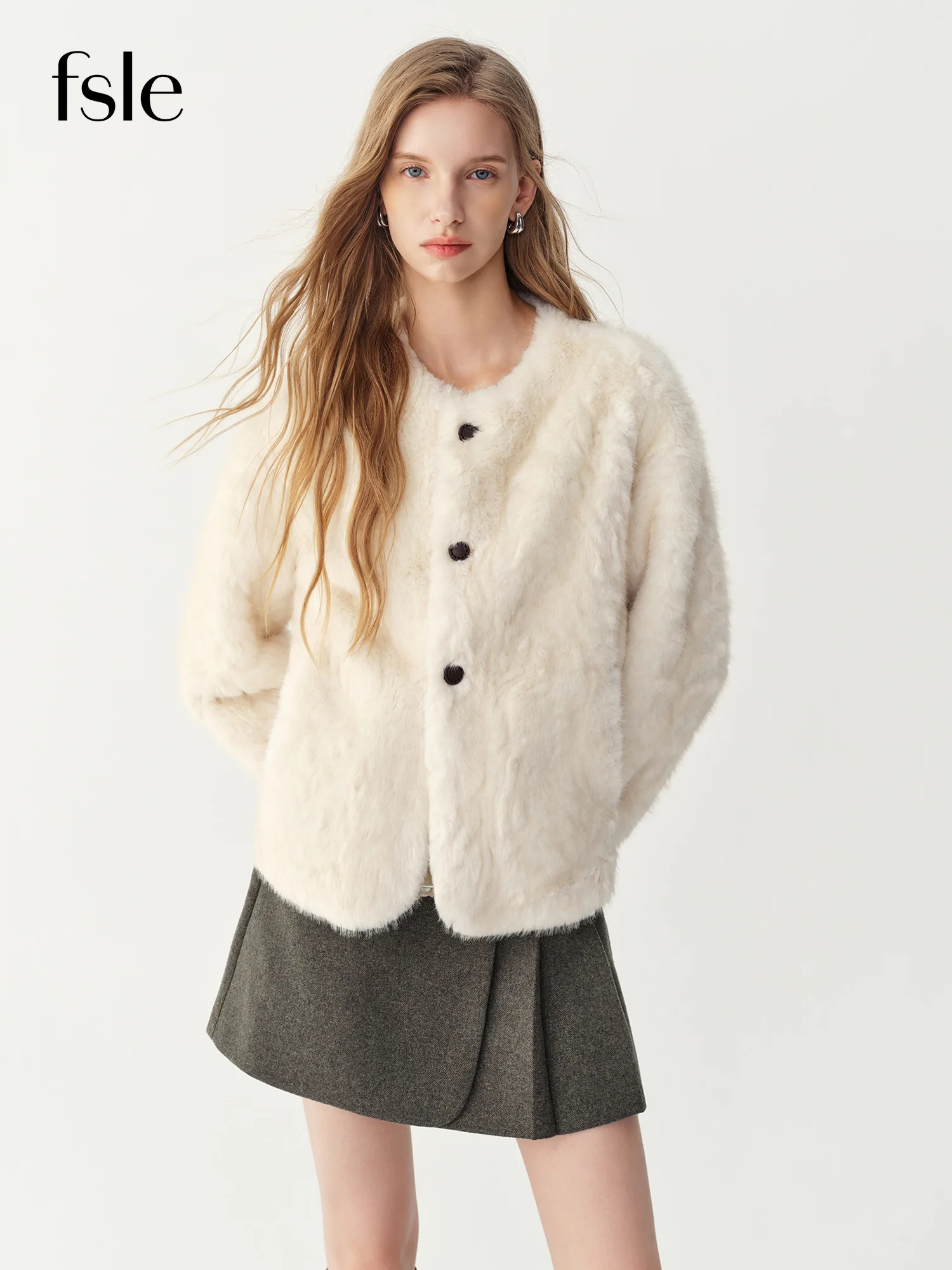 FSLE 2026 Winter Women's Korean-Inspired Petite Cropped Faux Fur Jacket - Chic Cozy Everyday Wear