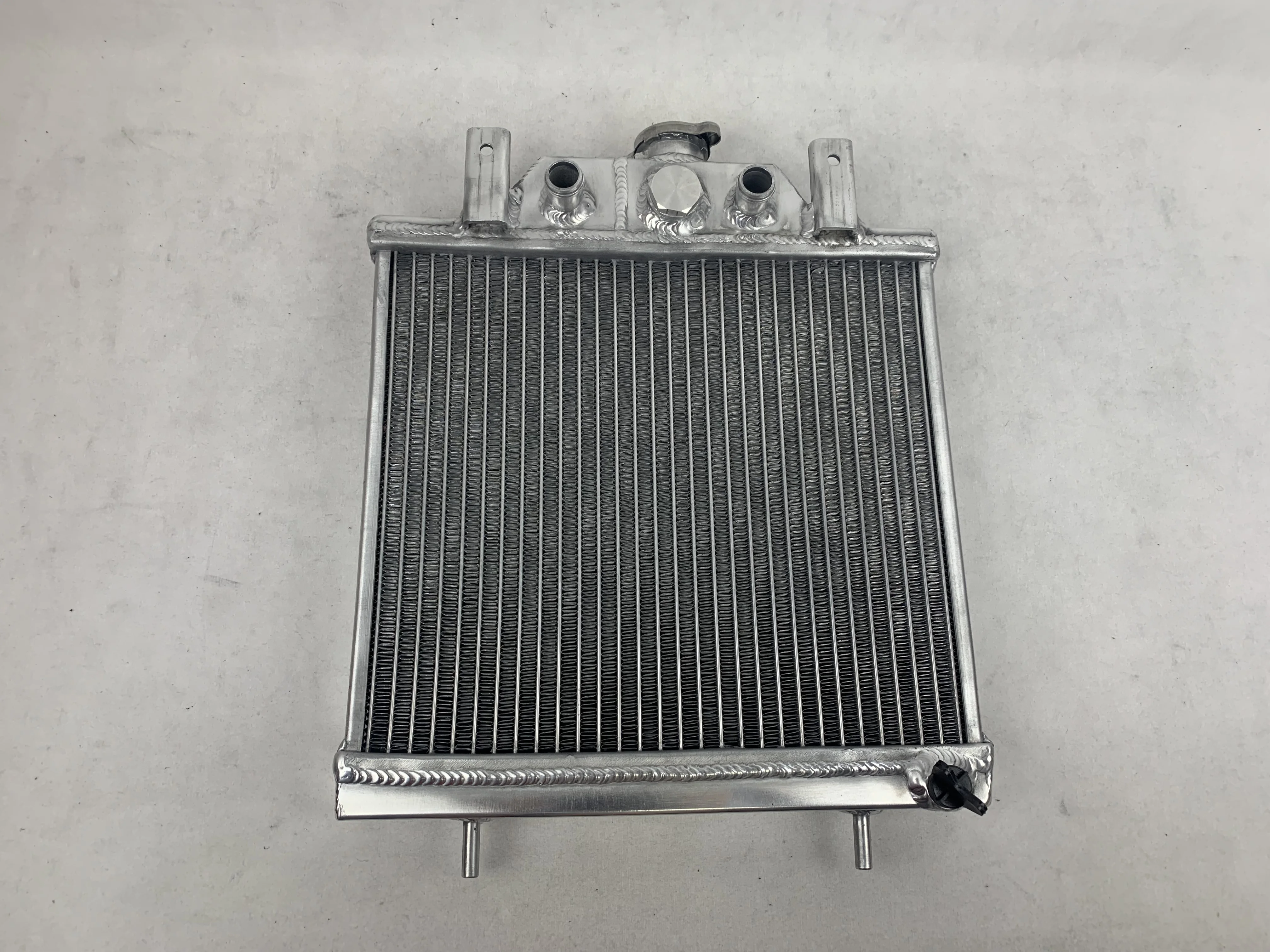 For 1996-2000 Polaris Scrambler 400 Xplorer 400L 500 1240015 Aluminum Radiator Cooler Cooling Coolant 1996 1997 1998 1999 2000