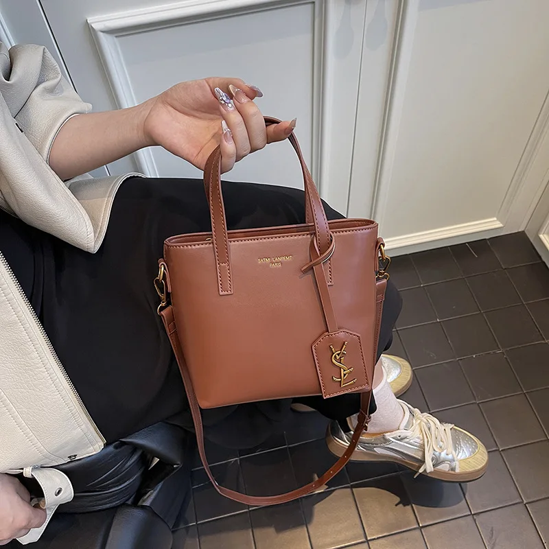 Winter heiß verkaufte Mode High-End-Persönlichkeit Handtaschen 2026 neue Luxus Paris Designer vielseitige tragbare Eimer Damentasche