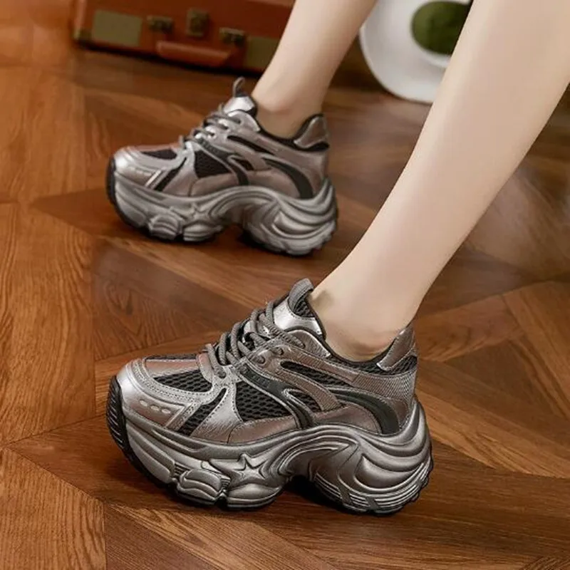 

New Women's Casual Height-enhancing Shoes Autumn Thick Sole 9CM Shoes Fashionable and Versatile Breathable Hollow Mesh Sneakers