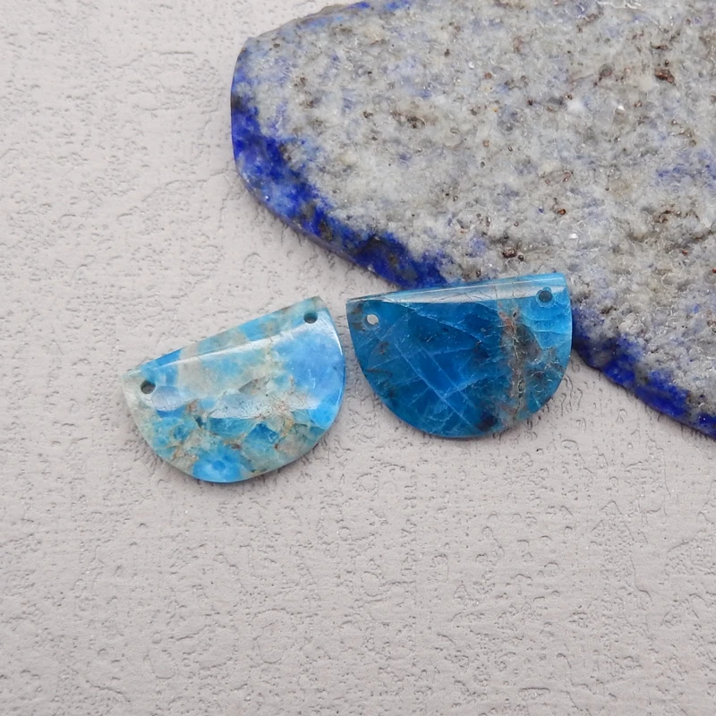 

2Pcs Natural Stone Pendants For Jewelry Making,Blue Apatite Crystal Double Holes Pendants DIY Making,18x12x3mm,3g