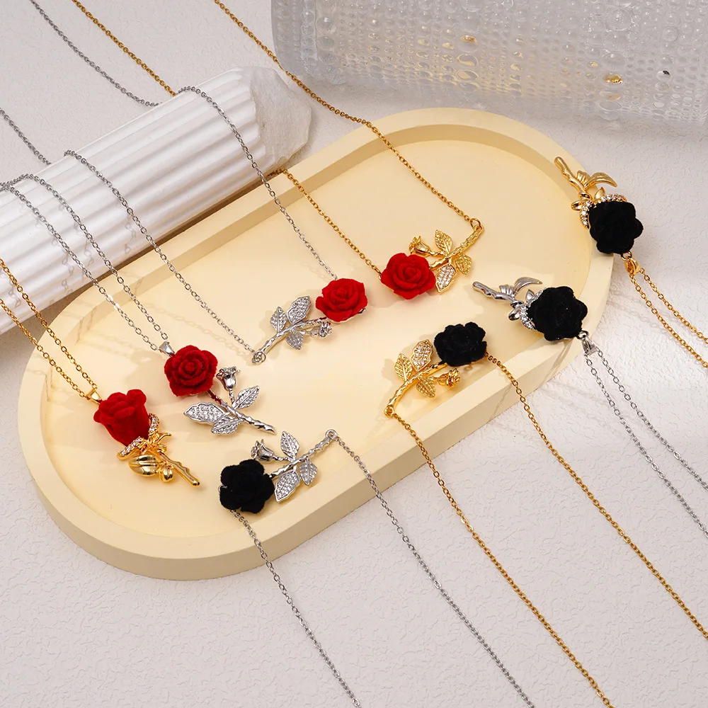 Romantische einfache Rosenblüten-Halskette für Frauen, zarte Kupferblüten-Anhänger-Kette, Halskette, Freundschaftsschmuck, Geschenke – Detail 3