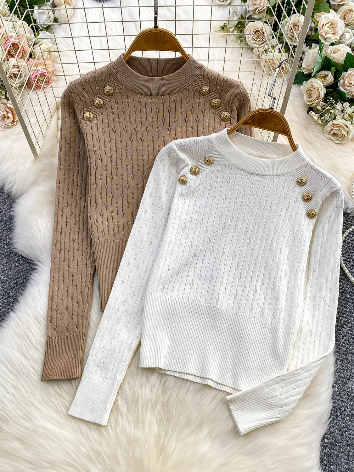 

Ele Design Lightweight Luxury Metal Bule round Ne Women's Loose Slimming Knitted Base Sweater Versatile Comfortable Fit