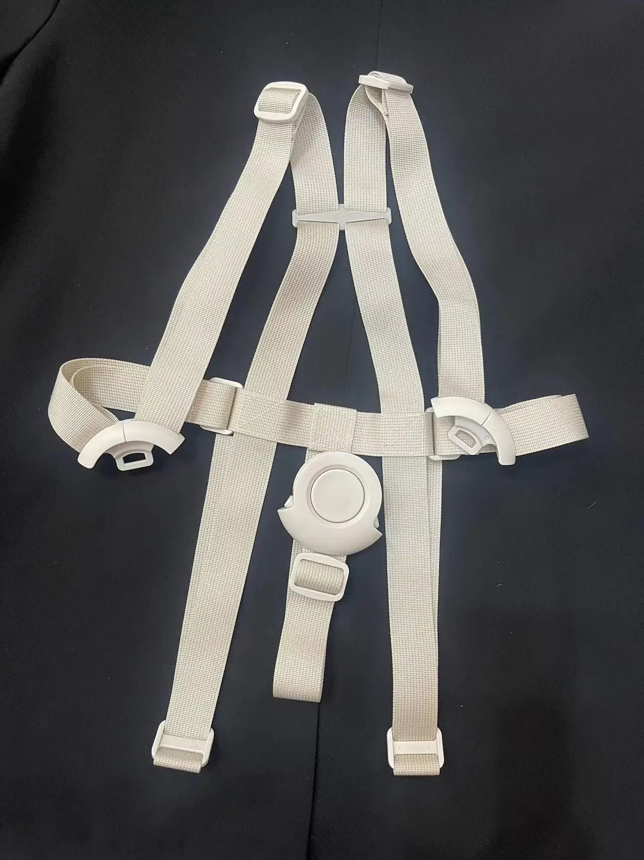 Рисунок 4 - 5-точечный ремень безопасности