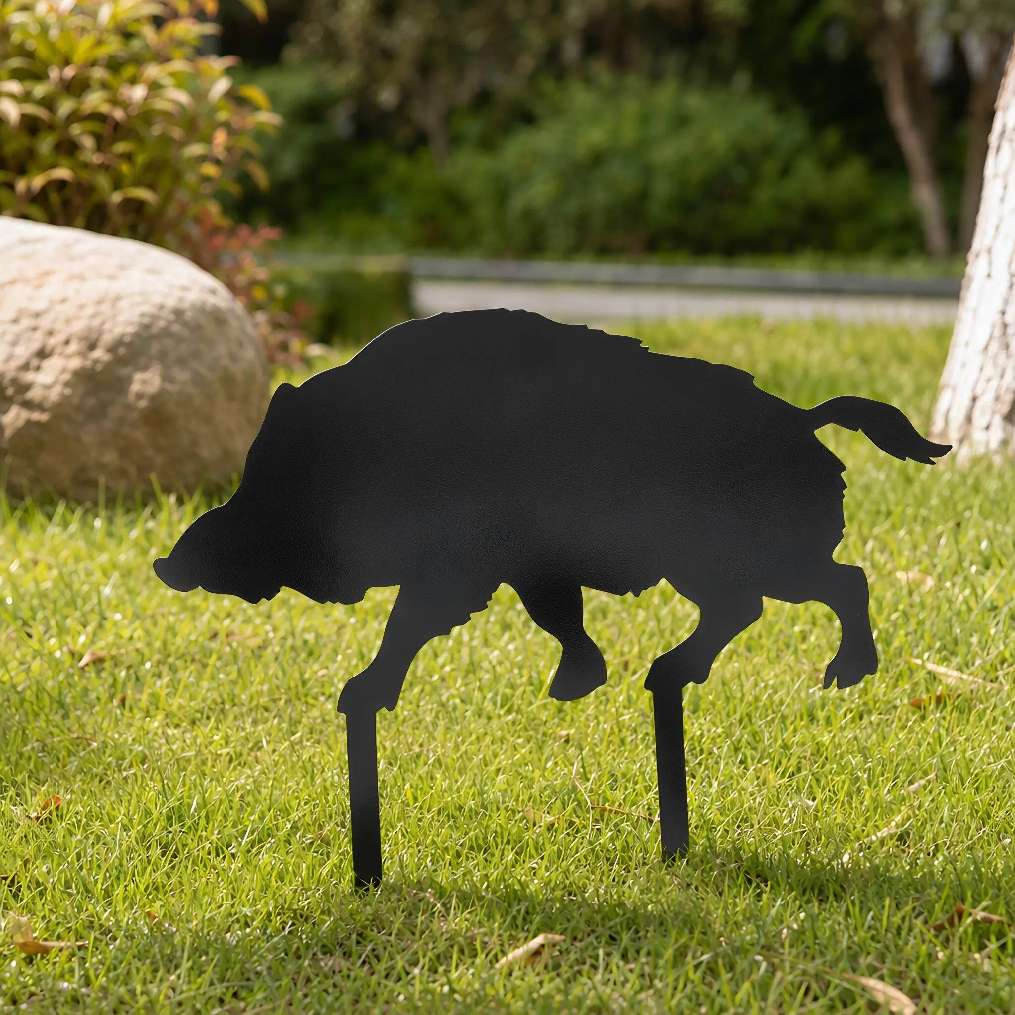 Pig Metal Decorative Garden Stake Boar Silhouette Statue Iron Lawn Yard Decor Blank Garden Signs for Outside Wall Plug