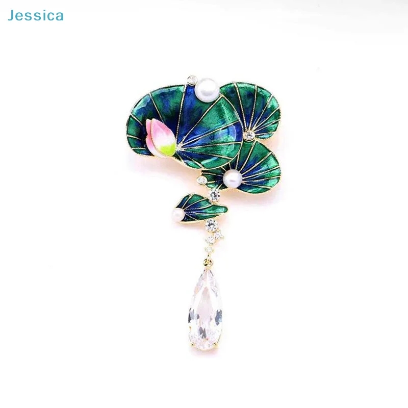 ♥ Grüne Lotus- und Seerose-Brosche, elegante Emaille-Anstecknadel mit Perle und Kristall, perfekt für Damenblazer, Kleider und als Geschenk.