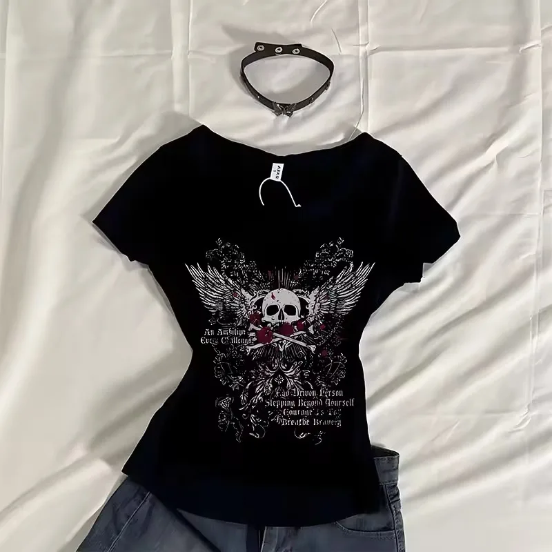 Spring and summer new women's short sleeved slim fit top fashionable and cool Y2K millennium style new item