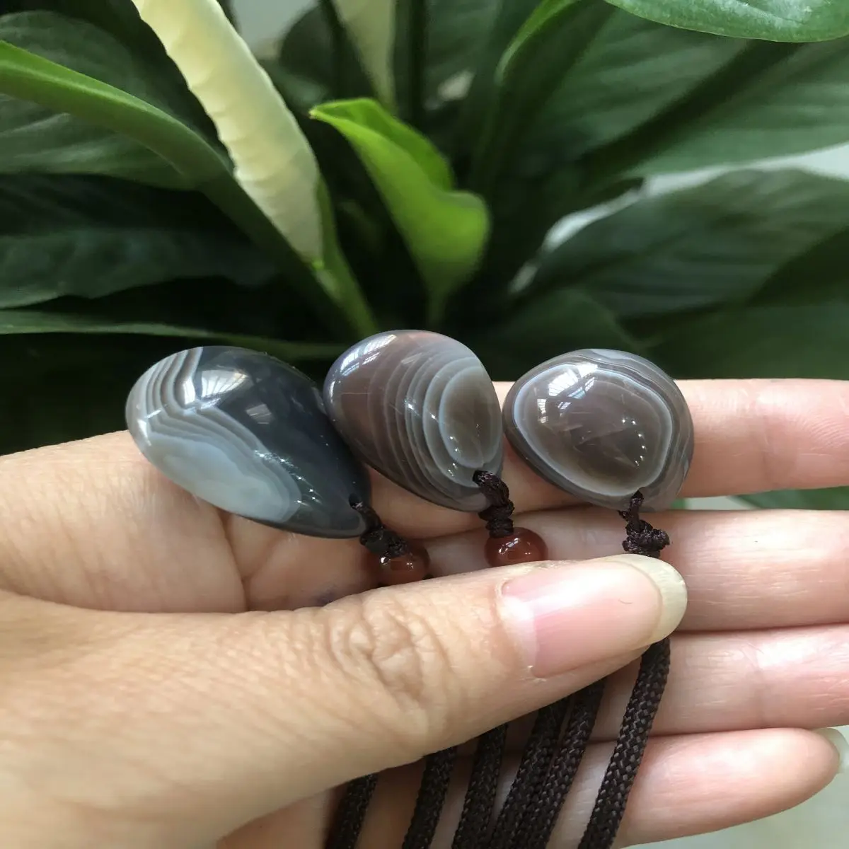 3Pcs Jewelry Natural Crystal Raw Stone Stripe Agate Burging With Eyes Men And Women's Energy Decorative Agate Pendant Send Wire