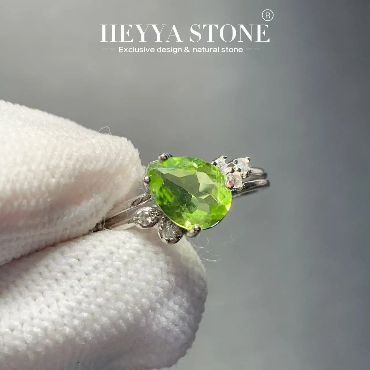 

Natural Peridot Ring Adjustable Female Jewelry for Women Gift Wholesale High Quality Vintage Fine