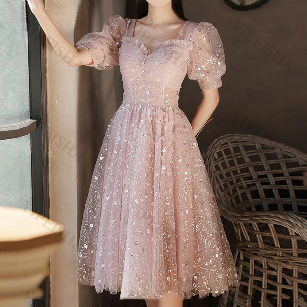 Customized Sweet A-Line Prom Gown V-Neck Short Sleeve Beading Sequin Lace Tea-Length Evning Dress Tulle Princess Es Campus Party